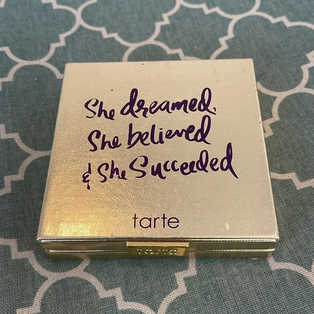 Tarte DOUBLE DUTY BEAUTY eye and cheek palette “classic Courage”